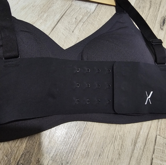 KNIX Padded V-Neck Bra x 2 (Thin Strap) - Picture 5 of 11
